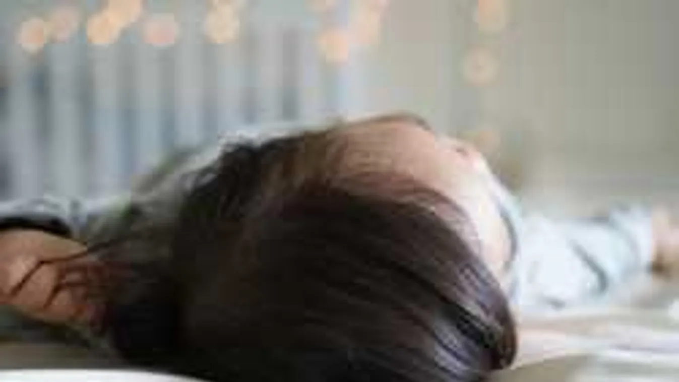 Ez felfoghatatlan: mélybe zuhant Budapesten egy kisbaba