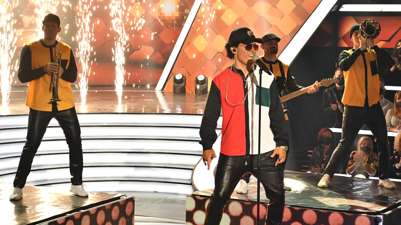 Komoly hangszálproblémák: ő mentette meg a Sztárban Sztár énekesnének produkcióját