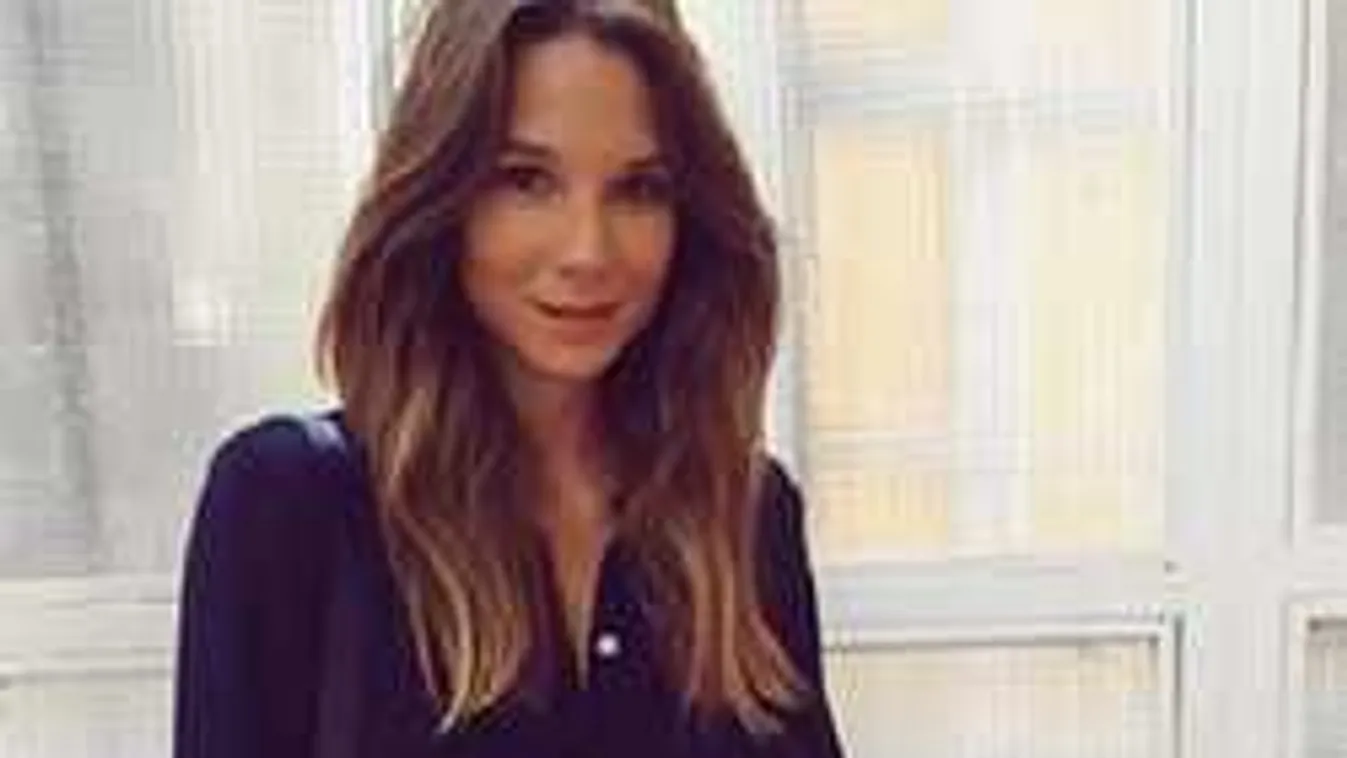 Hatalmas siker! Nanushka meghódította Hailey Biebert és Katy Perryt is