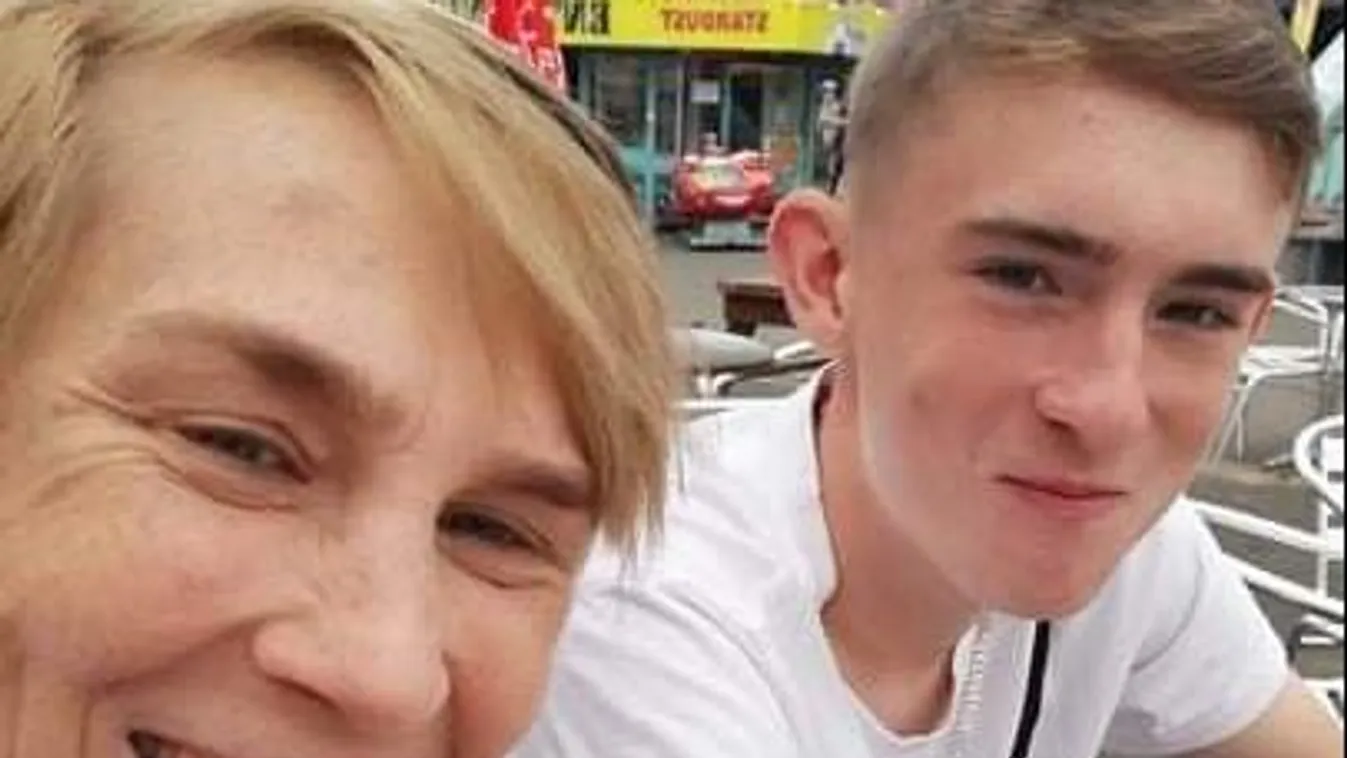 „Miután öngyilkos lett a fiam, megtöltöttem a szobáját karácsonyi ajándékokkal – másoknak”