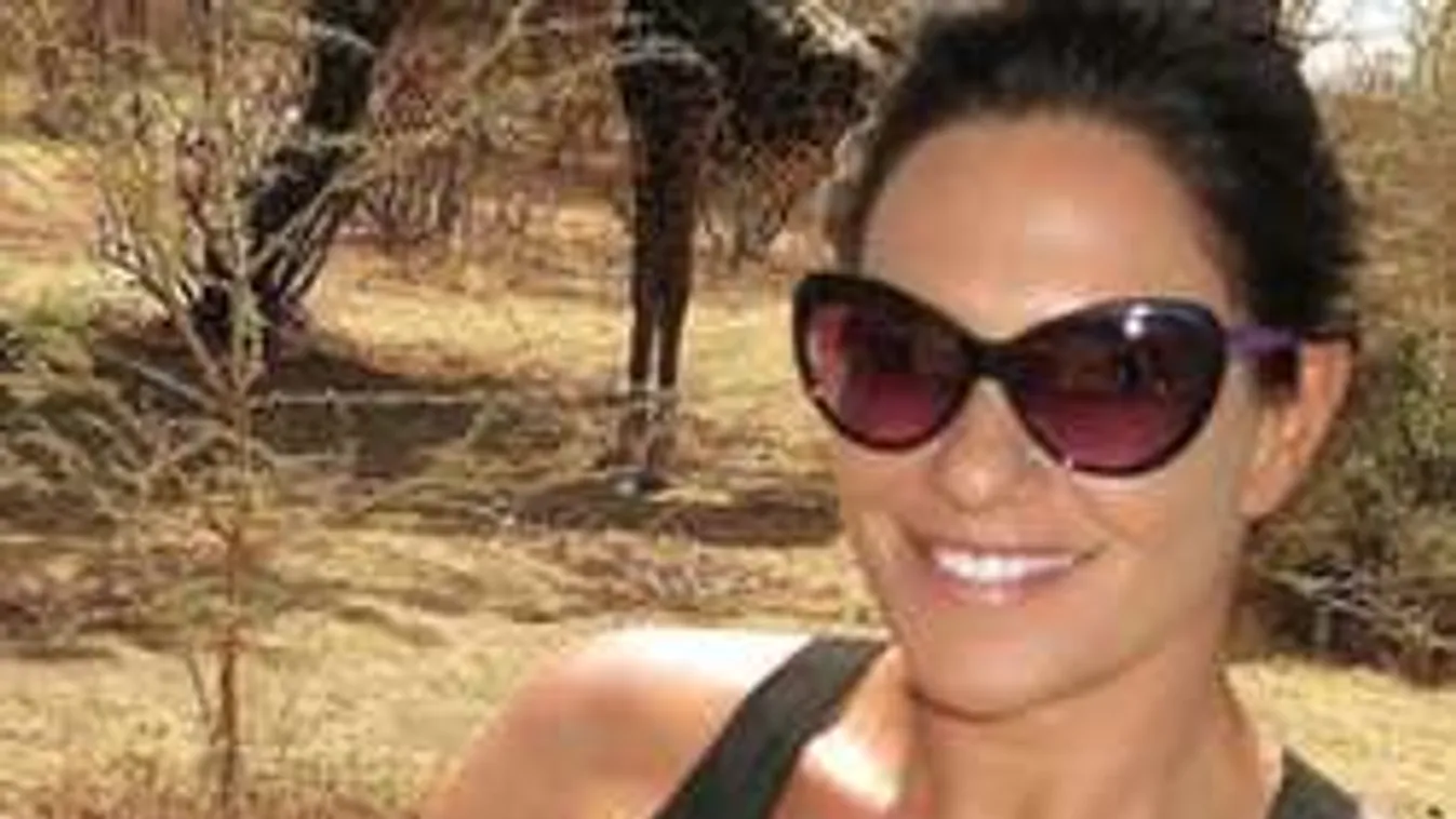 Indítsd a pénteket Bódi Sylvi legújabb popófotójával!