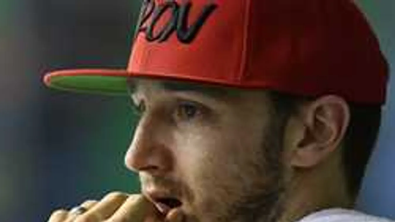 Furcsa jelek, miért nem utazott Tusup Dániába?