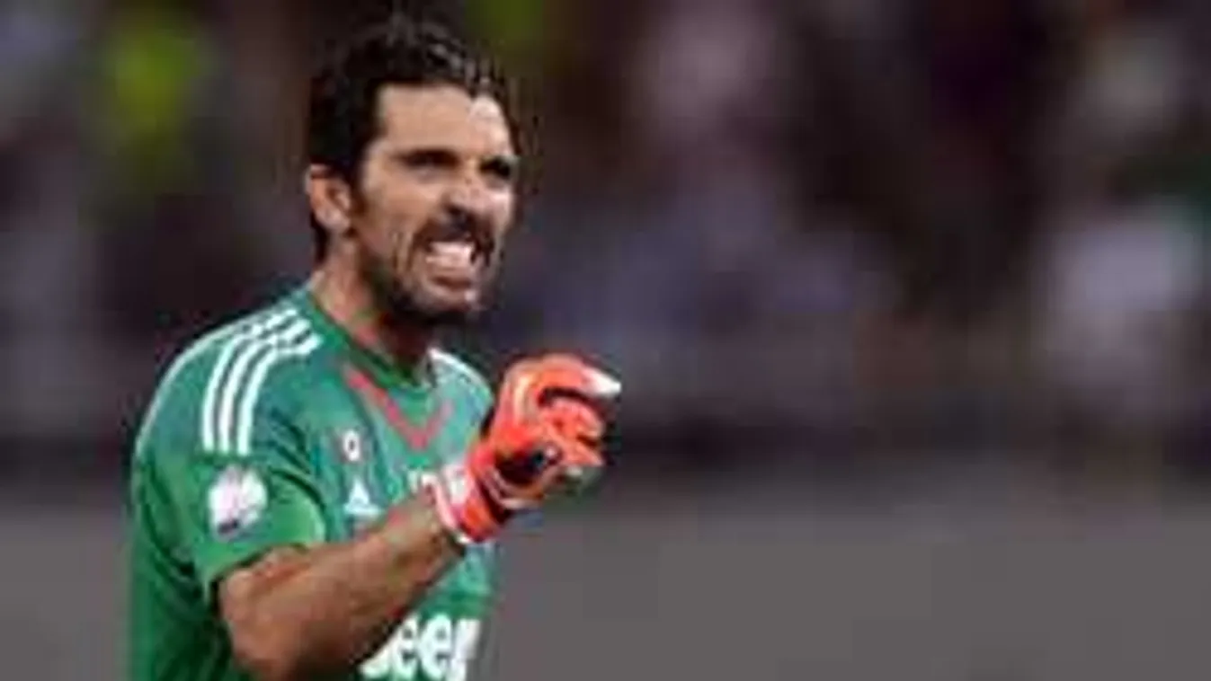 A világbajnok legenda lefejelné ellenfelét