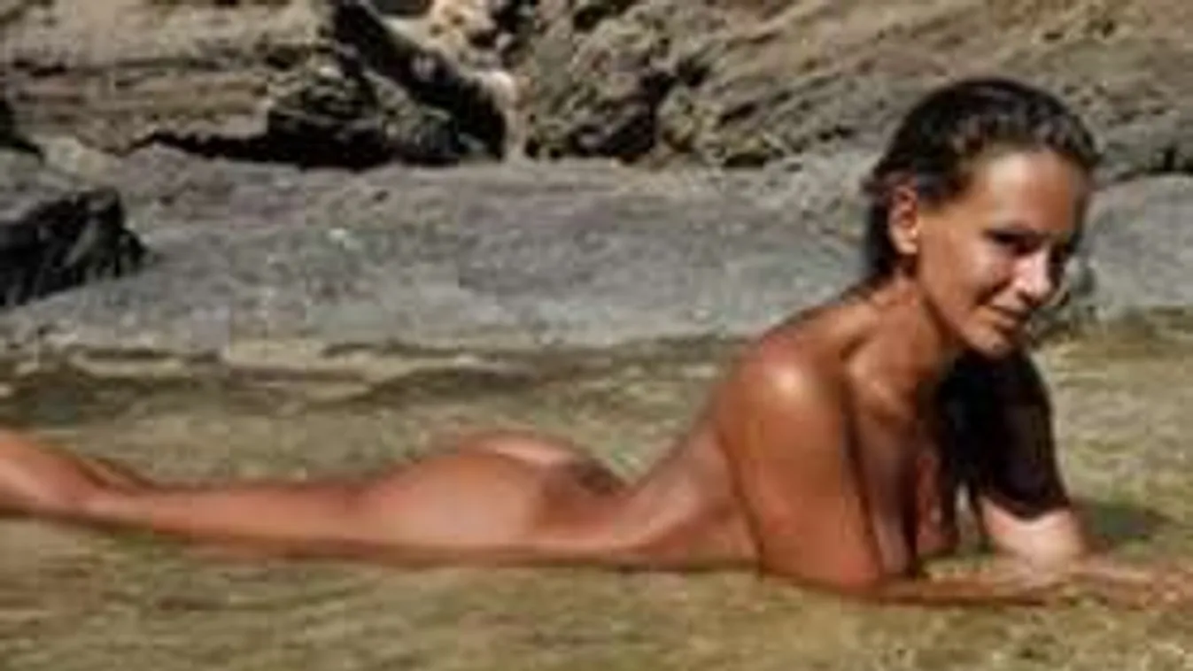 Az álommellű szépség boldogabb, mint valaha - fotók