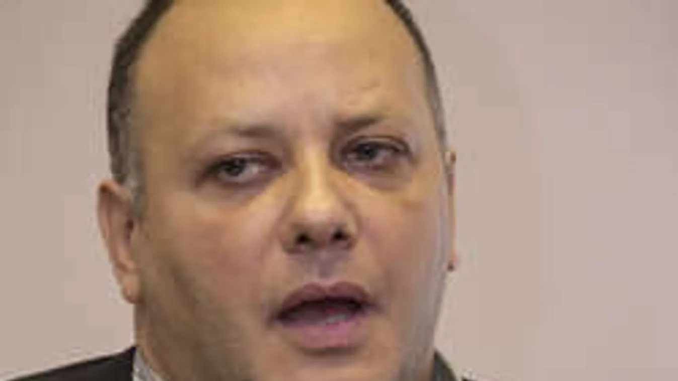 Nagy a baj: Mentő száguldott a kórházba Damu Roland feleségével!