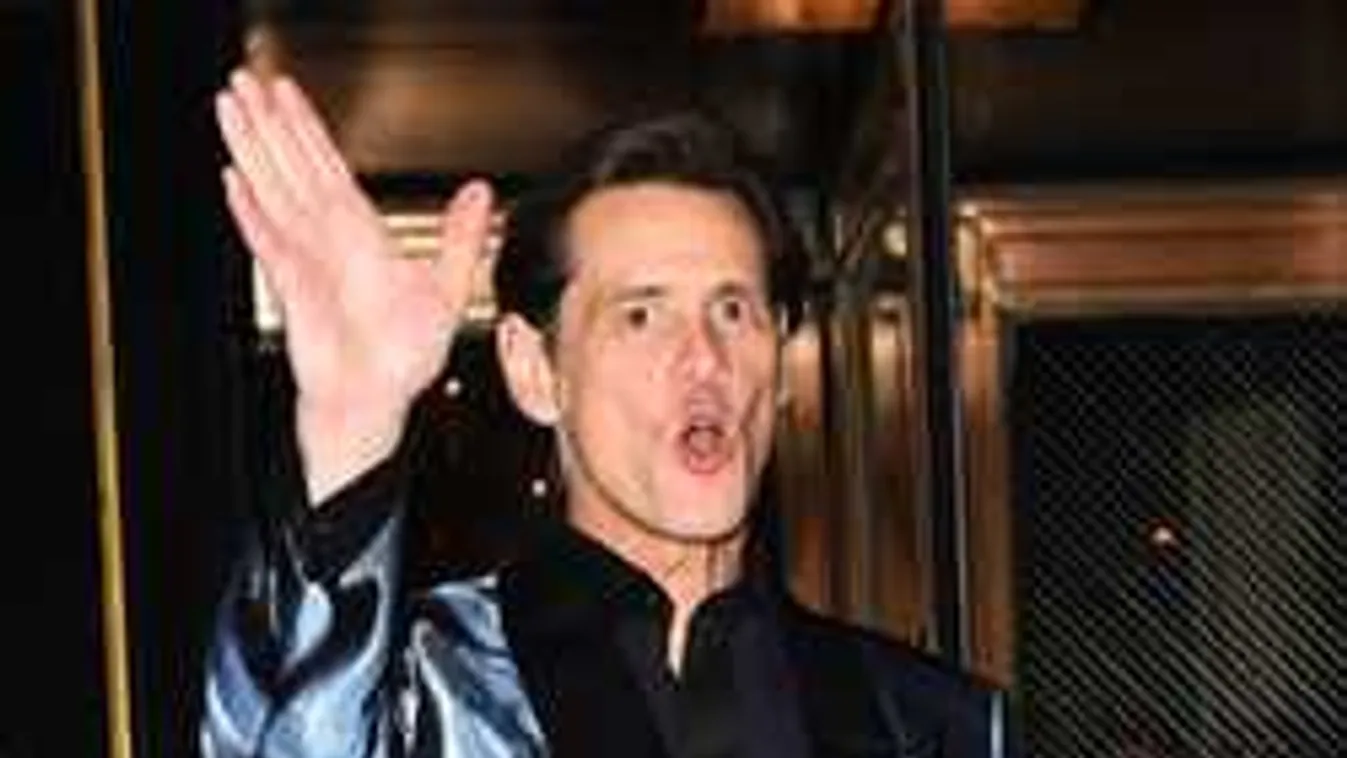 Jim Carrey végleg megőrült, élő adásban kezdett durva alázásba