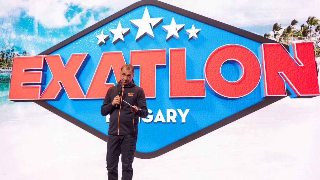 Reptéren fotózták a TV2 sztárjait, messzire utaztak