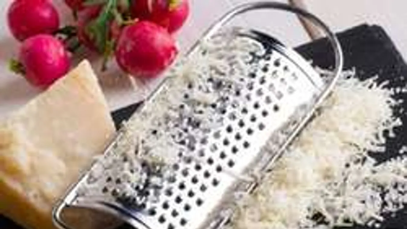 Egyetlen trükkel megtisztíthatod a sajtreszelőt! Nincs több bosszúság!