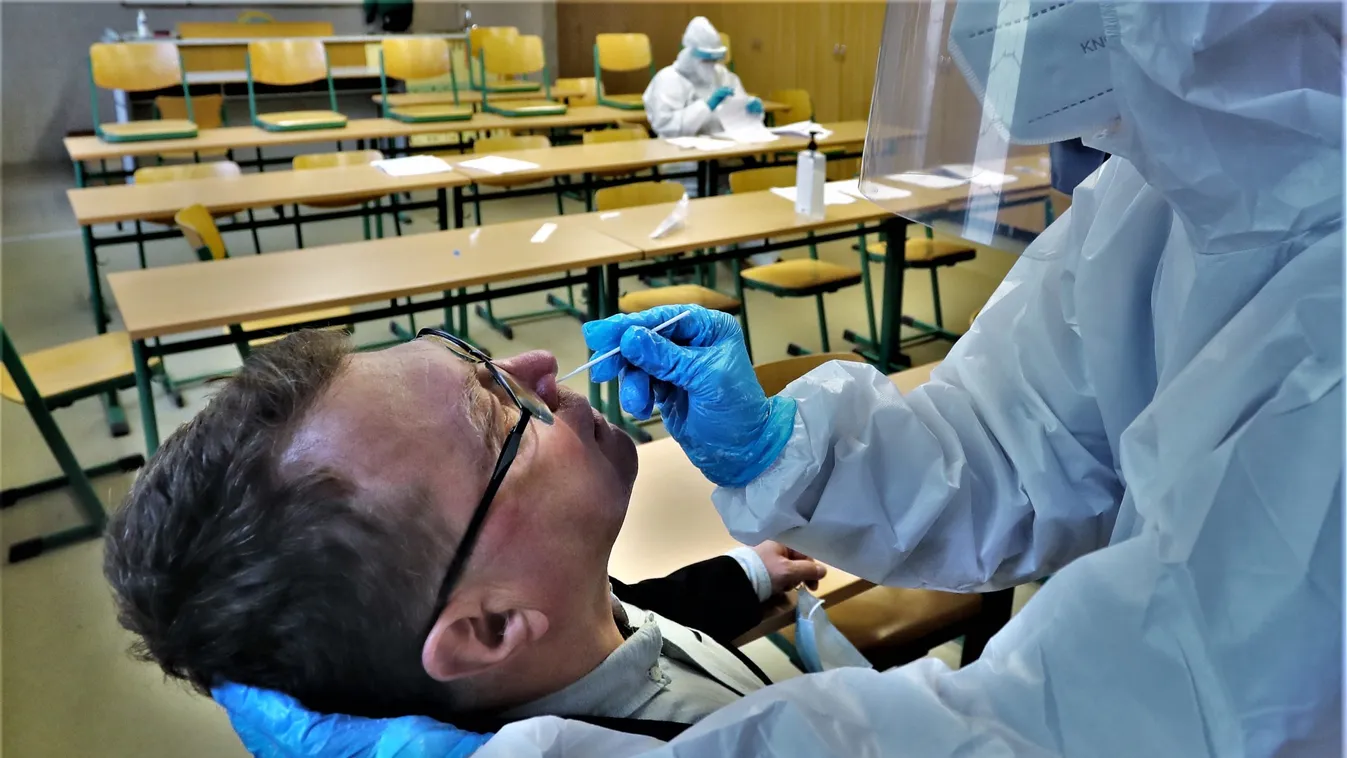 Újabb szakmai csoport tömeges tesztelése kezdődik hétfőn
