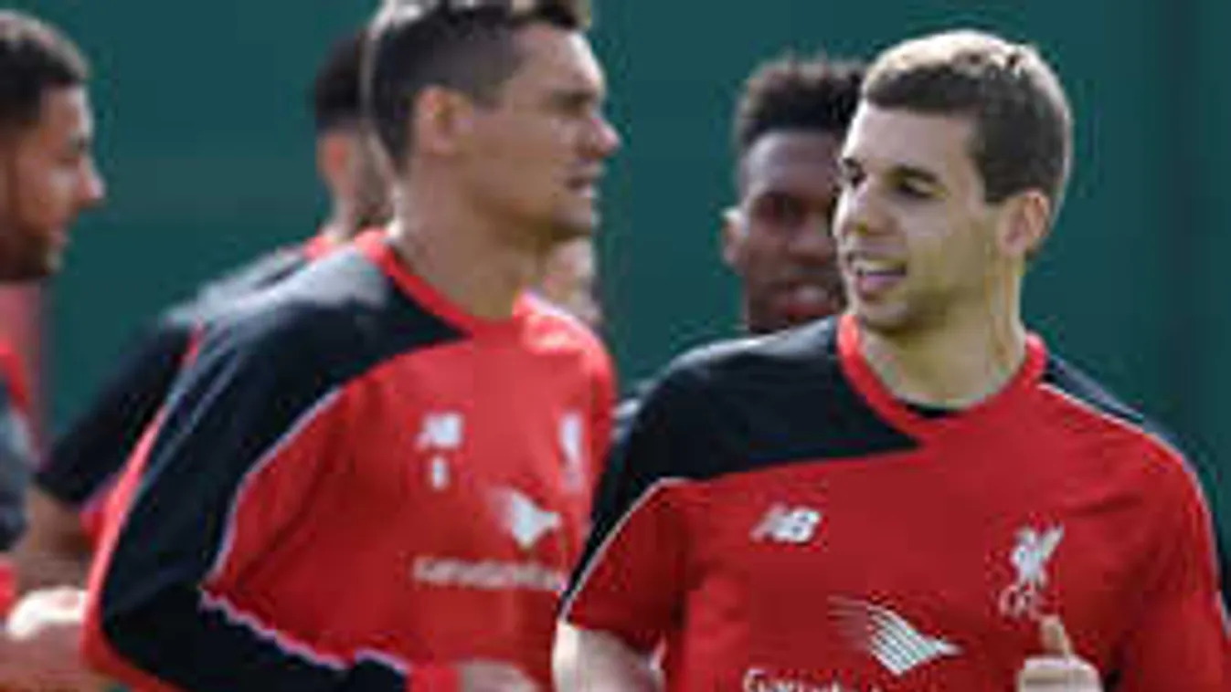 Rugdosta a barátnőjét, keményen megbüntették a sztárt