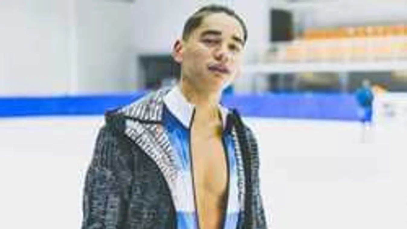 Fehérneműben fotózták le együtt Iszak Esztit és Liu Shaolin Sándort