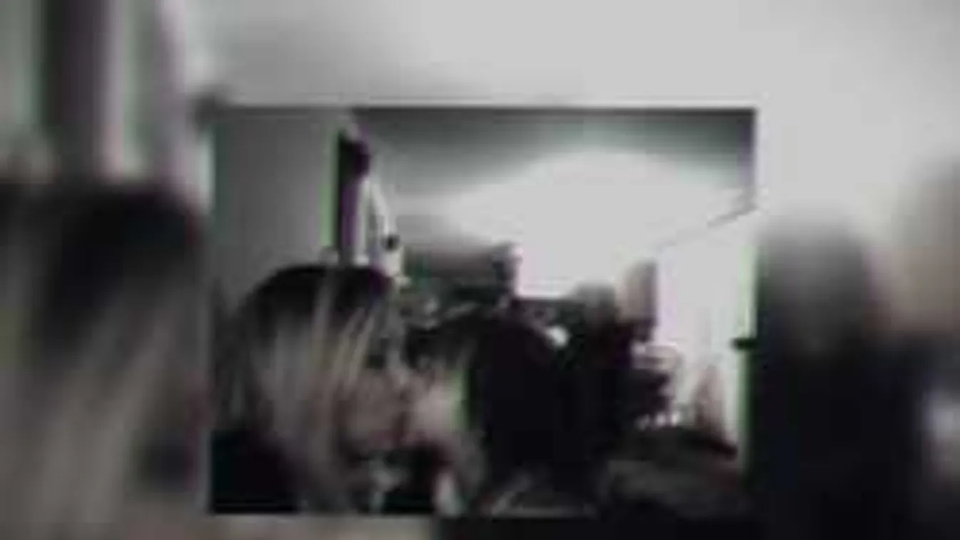 Kitört a pánik a neten ettől a fotótól, pedig első ránézésre semmi furcsa nincs rajta