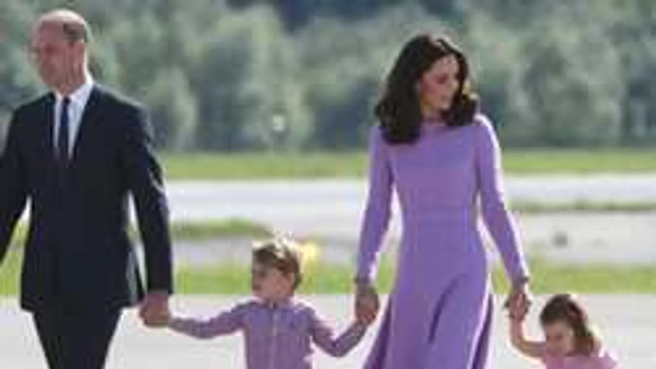 Hihetetlen, még ettől is eltiltották Charlotte-ot és György herceget