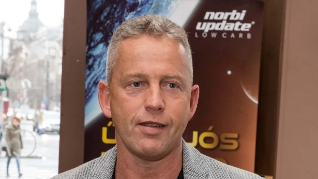 Schobert Norbinak csökkentenie kell a stresszt az életében