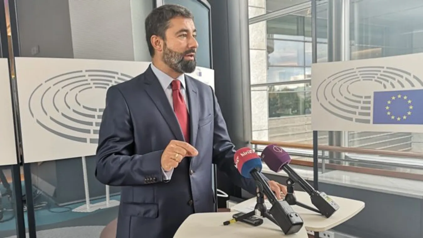 Hidvéghi: Gyurcsány és Karácsony is támogatná a migránskvótát