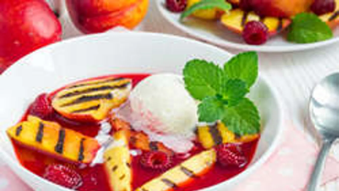 Hűsítő gyümölcsleves! Gyors, mert főznöd sem kell