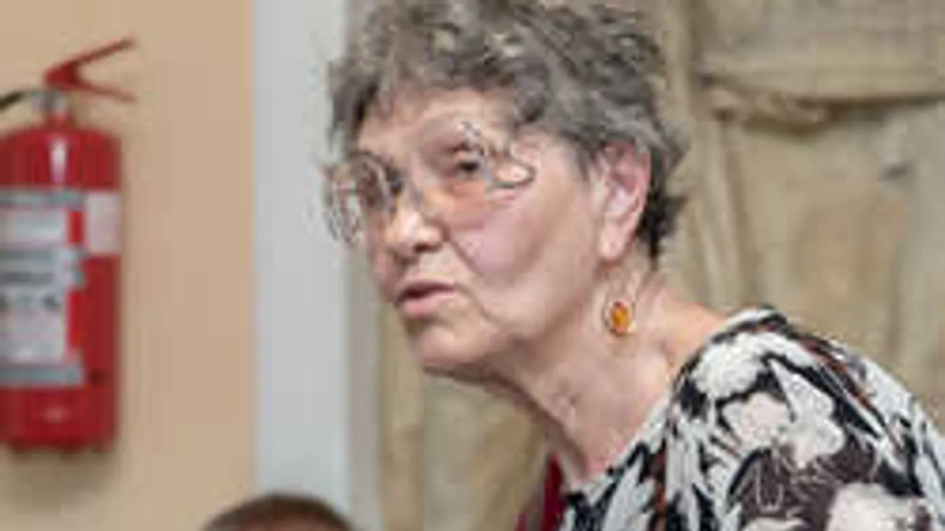 Folytatódik a családi dráma: nehéz pillanatok várnak Pécsi Ildikóra