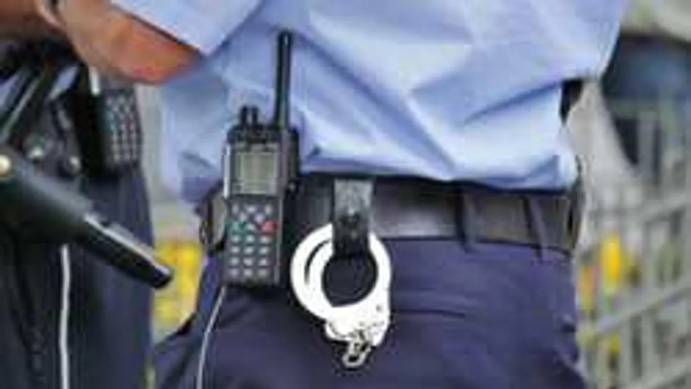 Hatalmas erőkkel csapott le a TEK Budapesten, brutális dologra bukkantak