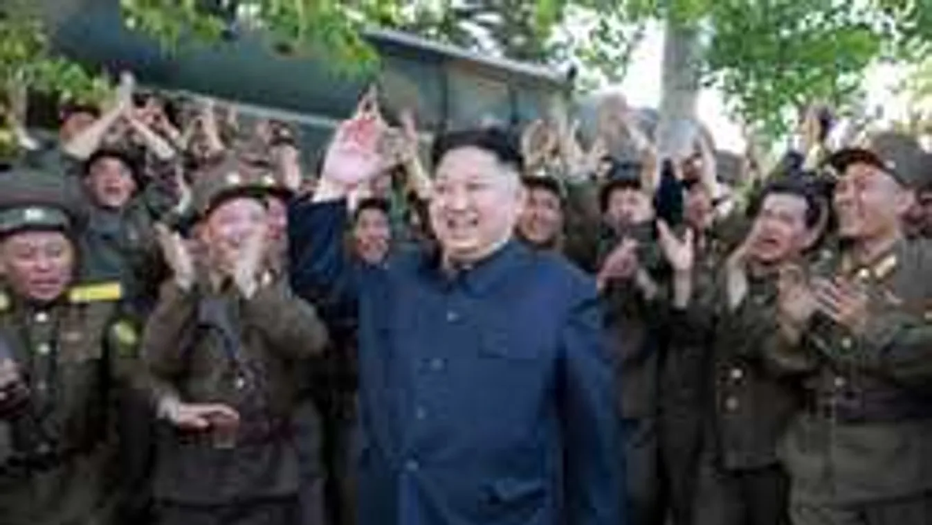 Teljes sokk: Észak-Korea újabb rakétát lőtt ki