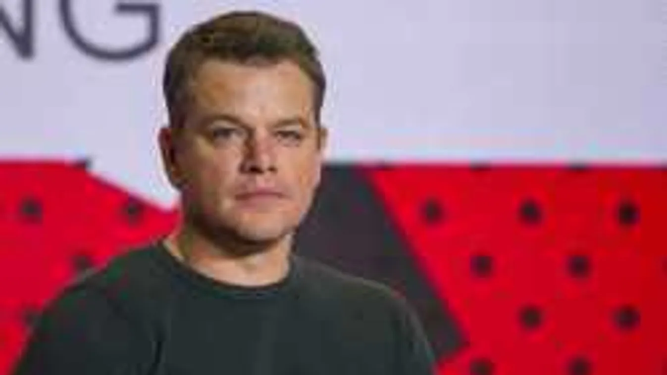 Gyászol a világhírű színész: édesapja feladta a rák elleni harcot