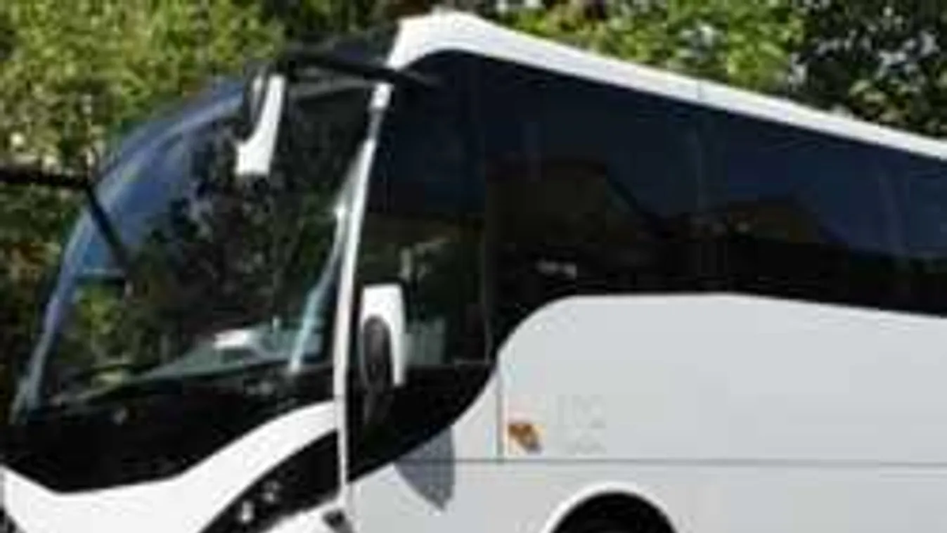 A legrosszabb rémálom valósult meg ezen a távolsági buszon! - videó