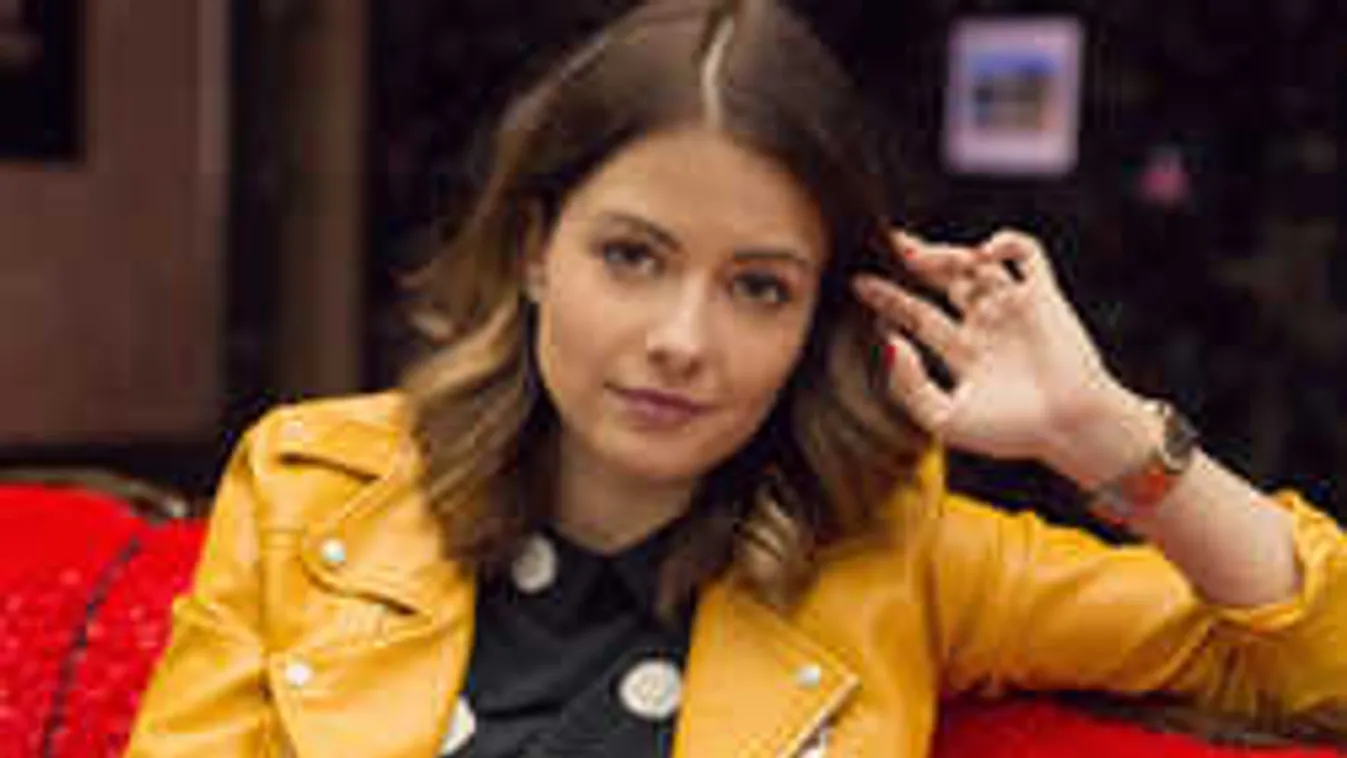 Bombahír, titkos esküvőre készül a népszerű magyar énekesnő