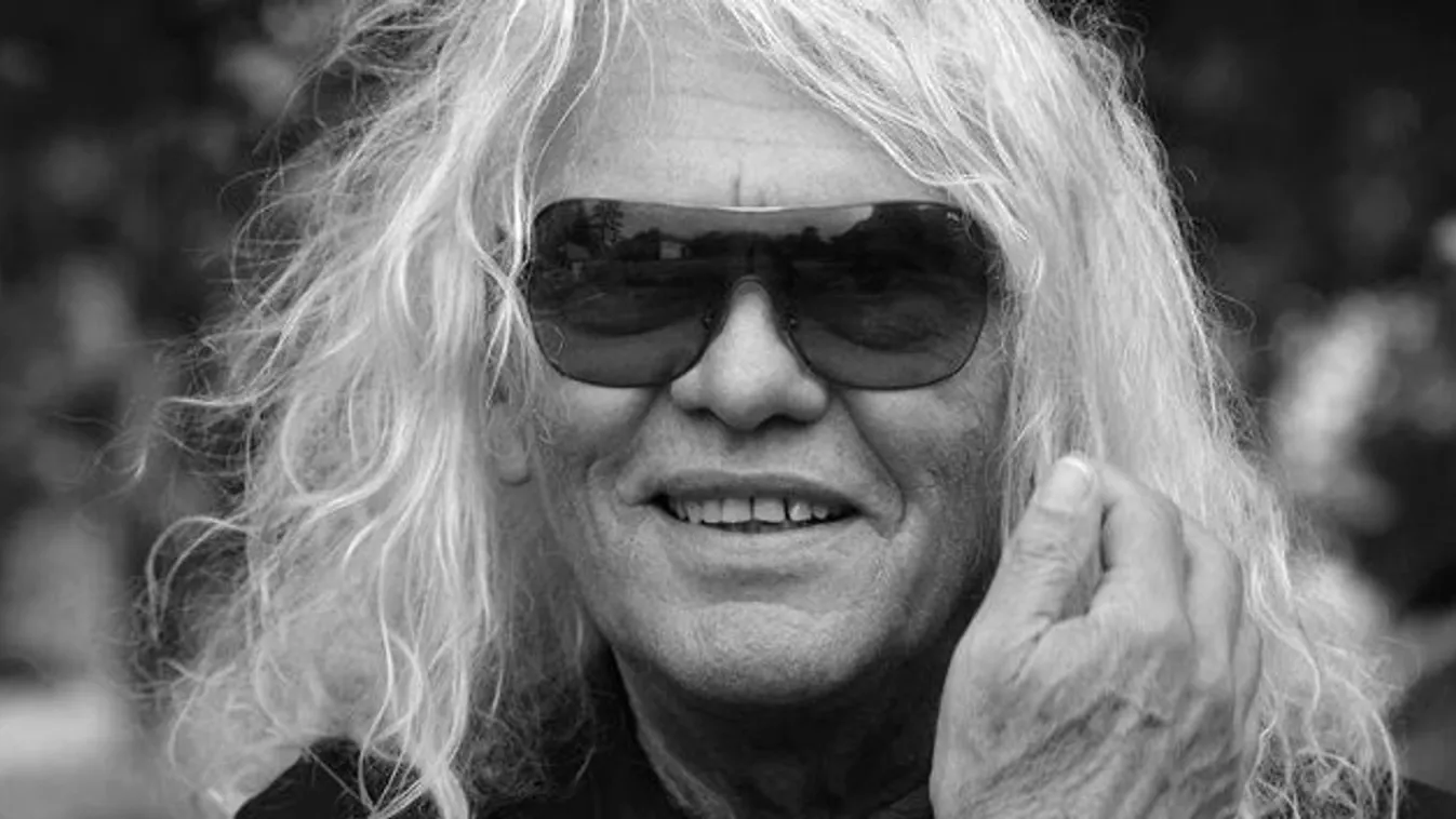 Ez volt Kóbor János végakarata – kiderültek a legendás zenész búcsúztatásának részletei