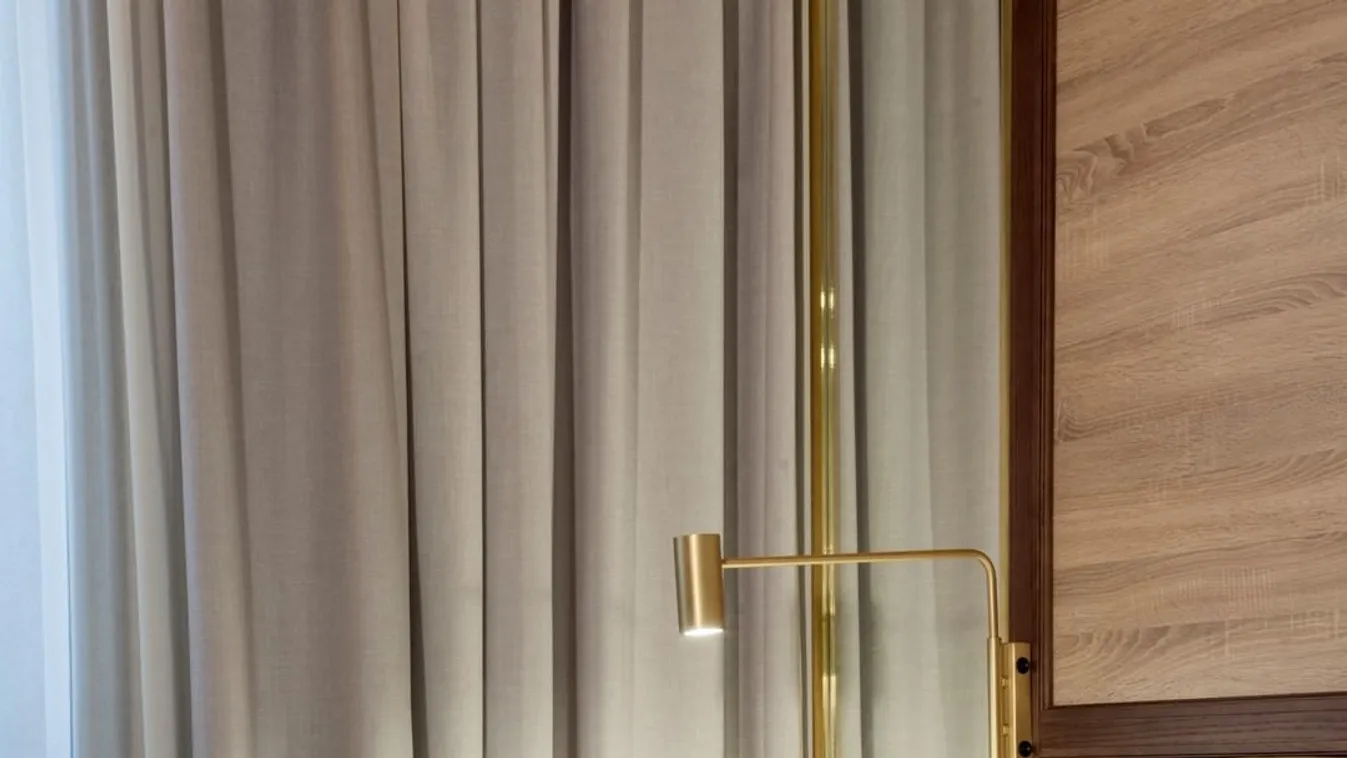 Ronaldo dedikált fotóval várja a szállodája vendégeit