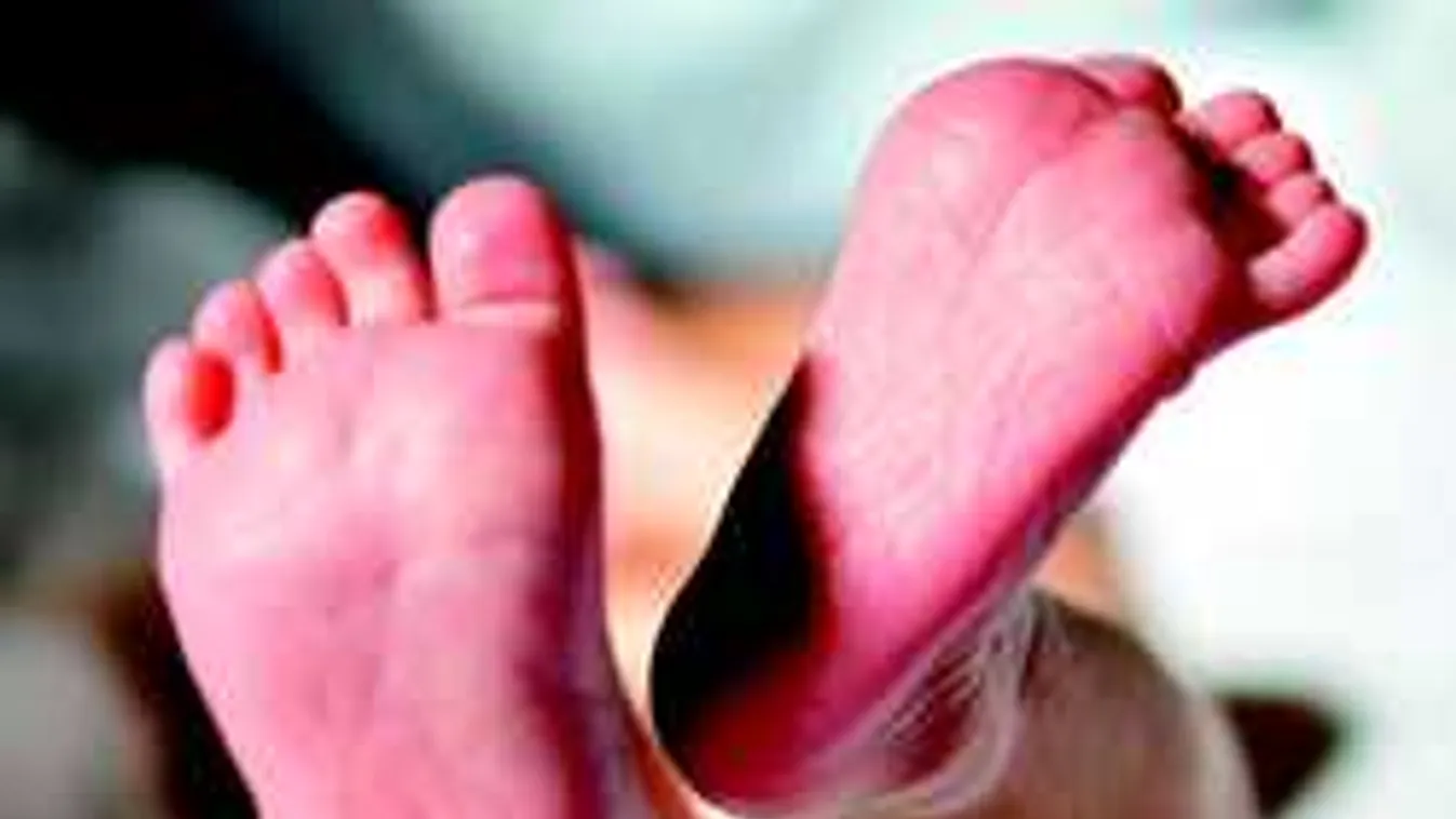 Iszonyat, a mellékhelyiségben hagyta meghalni babáját a magyar nő