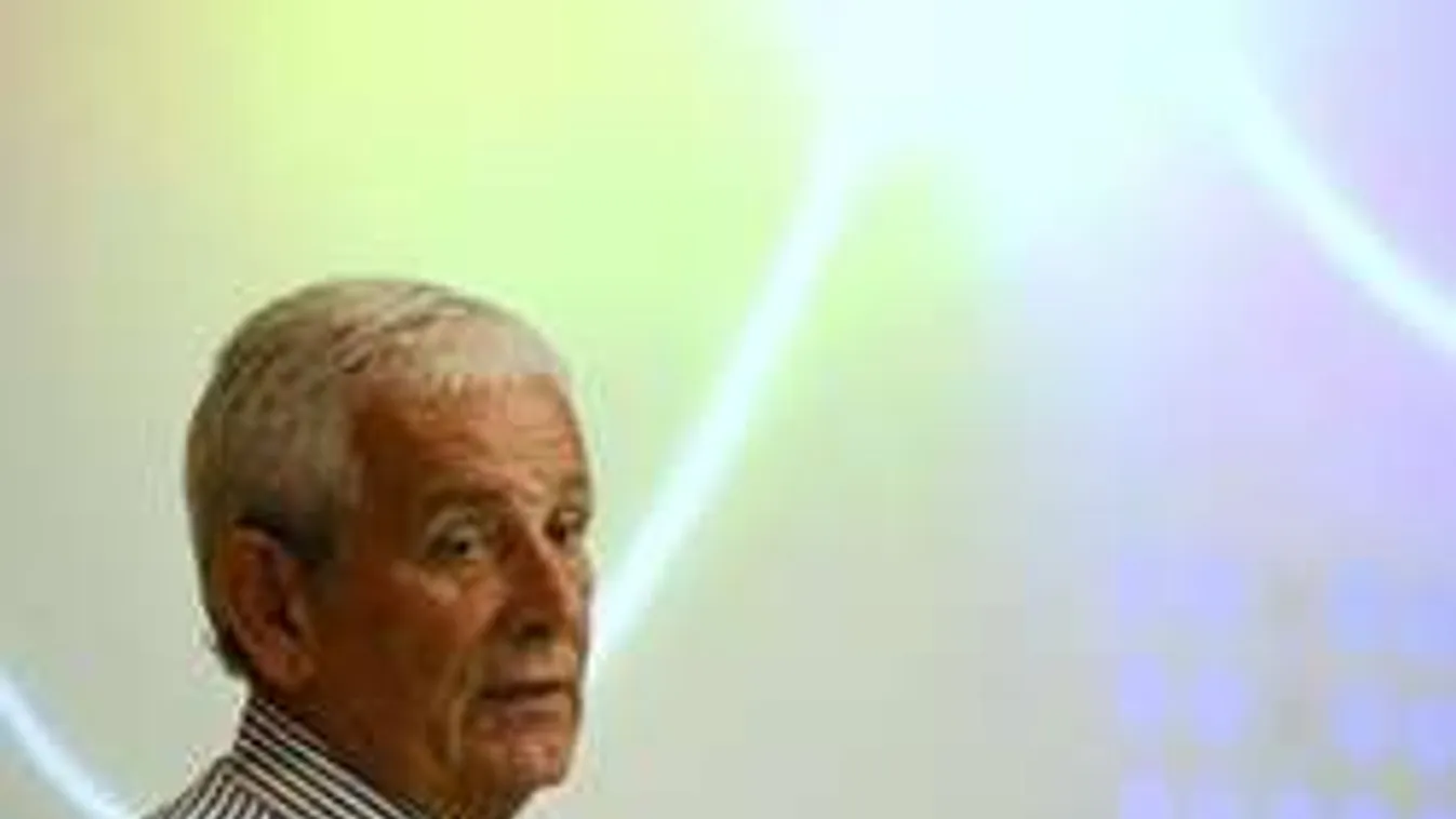 Kiss László-botrány: eltűnt az úszó szövetség honlapja