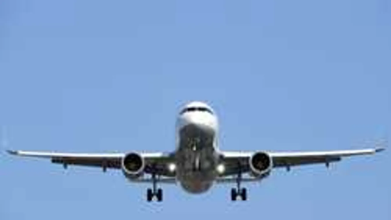 Egy potyautas összehozta a világ legdrágább sétarepülését