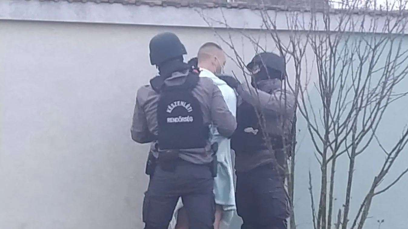 Lecsaptak a rendőrök Ferencre, videón a krimibe illő akció