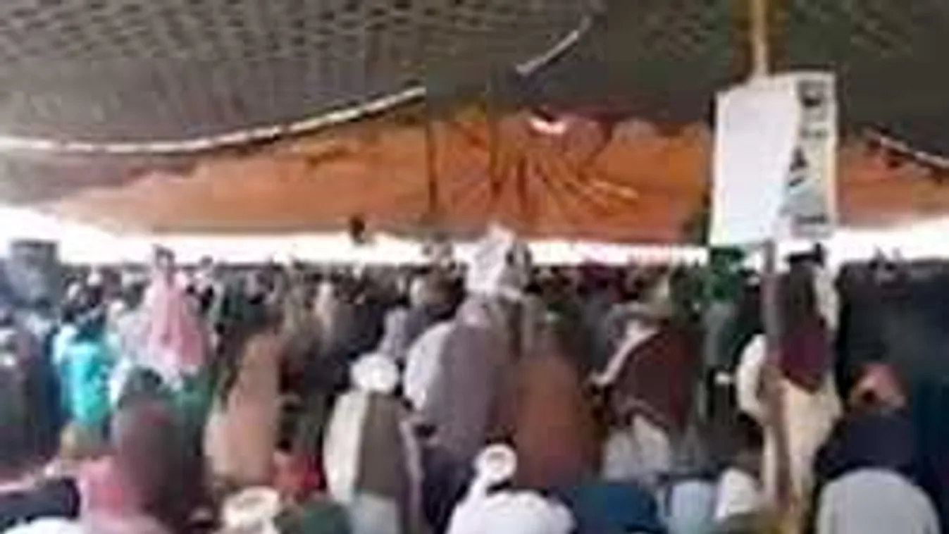 Brutális terrortámadás történt a politikai gyűlésen. Rengeteg a halott! - videó