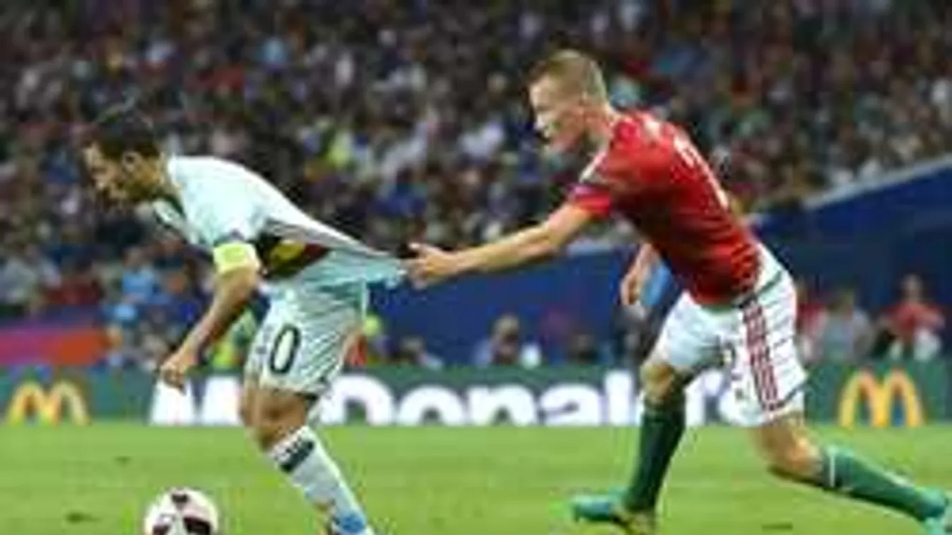 Meglepő, felbontották a magyar válogatott focista szerződését