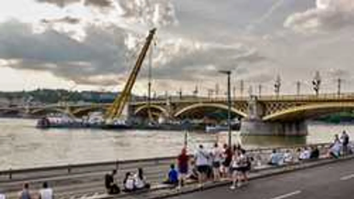 Szívszorító, így vehetnek búcsút az elsüllyedt Hableány legénységétől