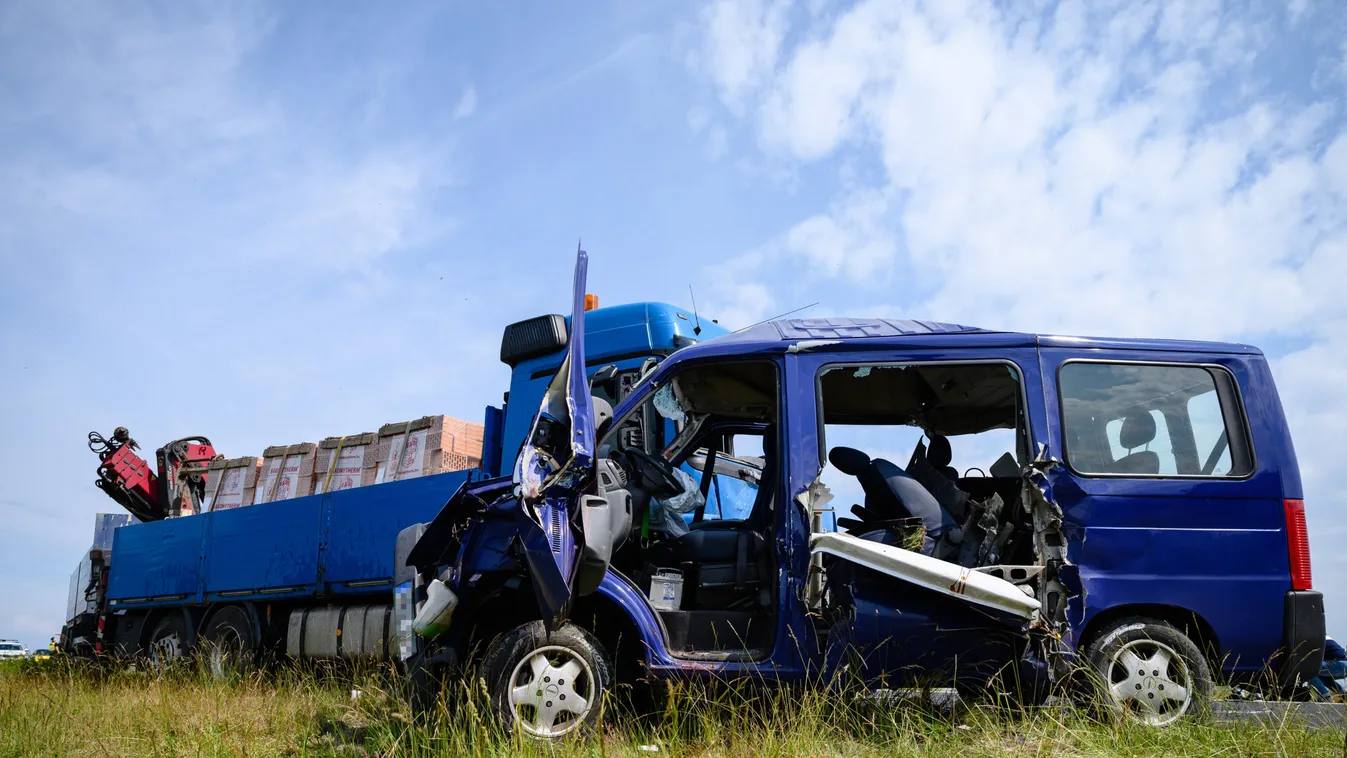 Elképesztő részletek: így halt meg 5 munkás a Balatonnál