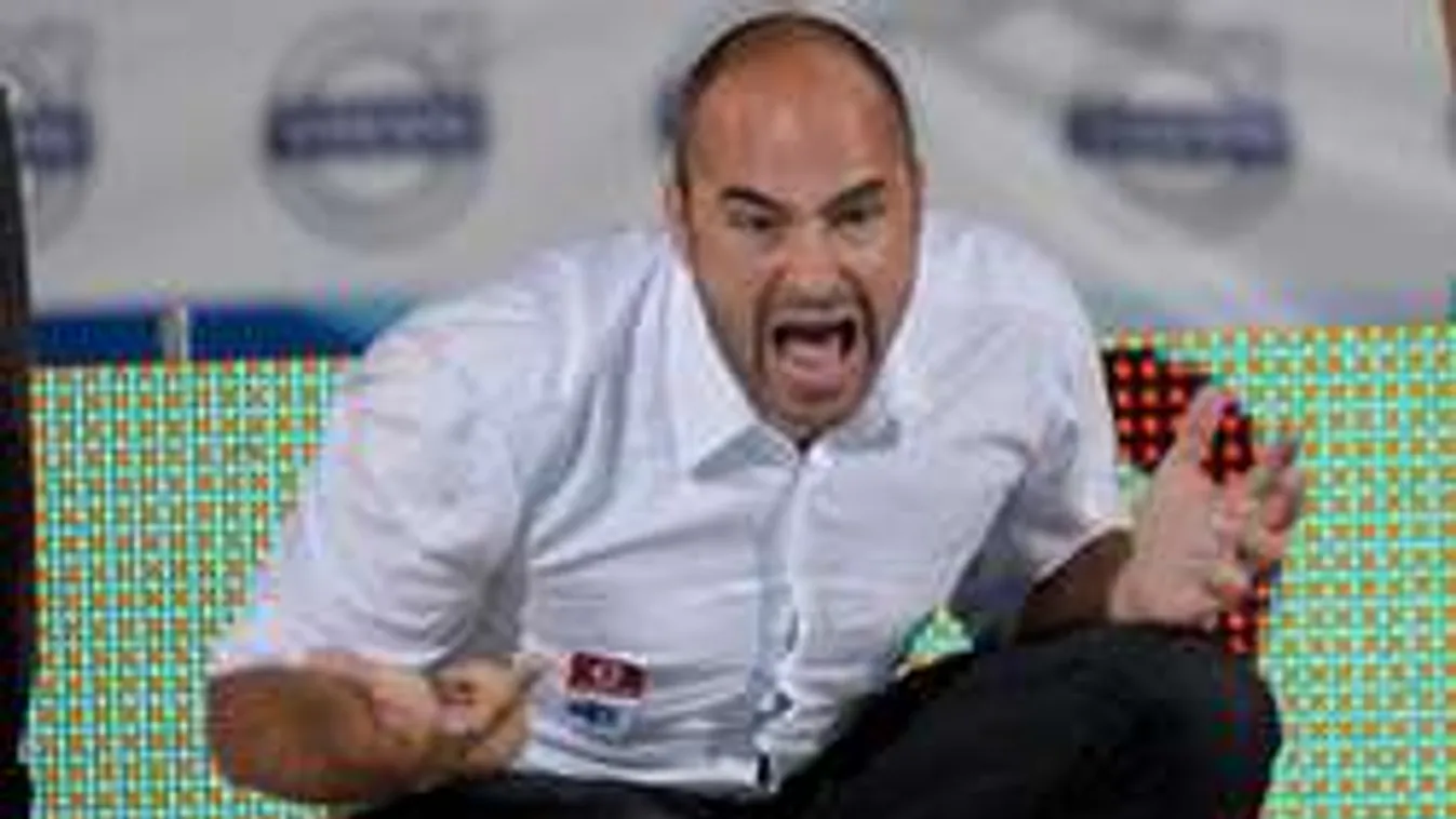 Felemelte a hangját Benedek Tibor