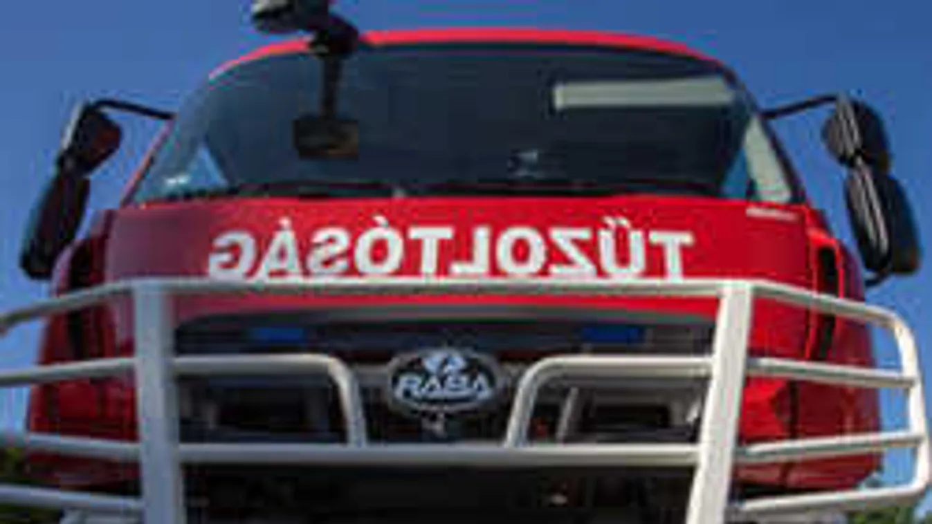 Hatalmas készültség a Balatonnál: óriási lángokkal ég egy szeméttelep