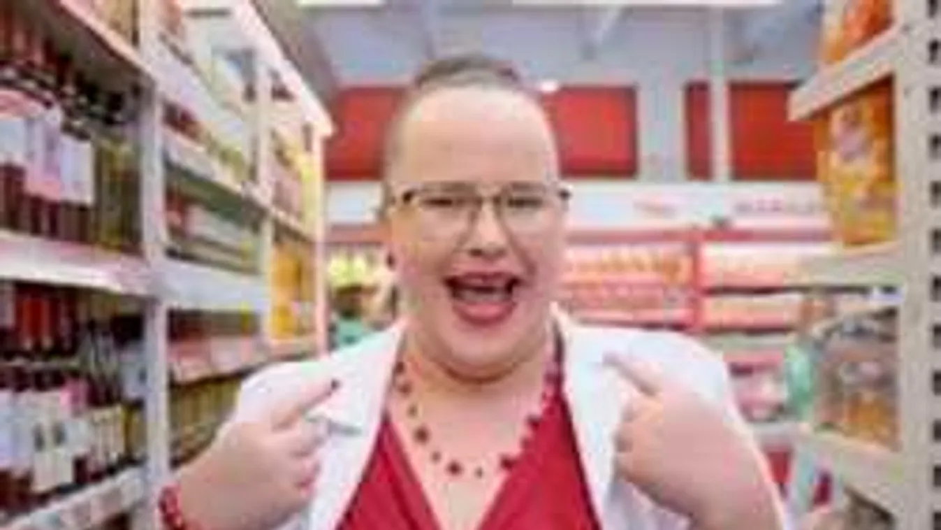 Elege van Kasszás Erzsiből, teljesen átalakul a színésznő