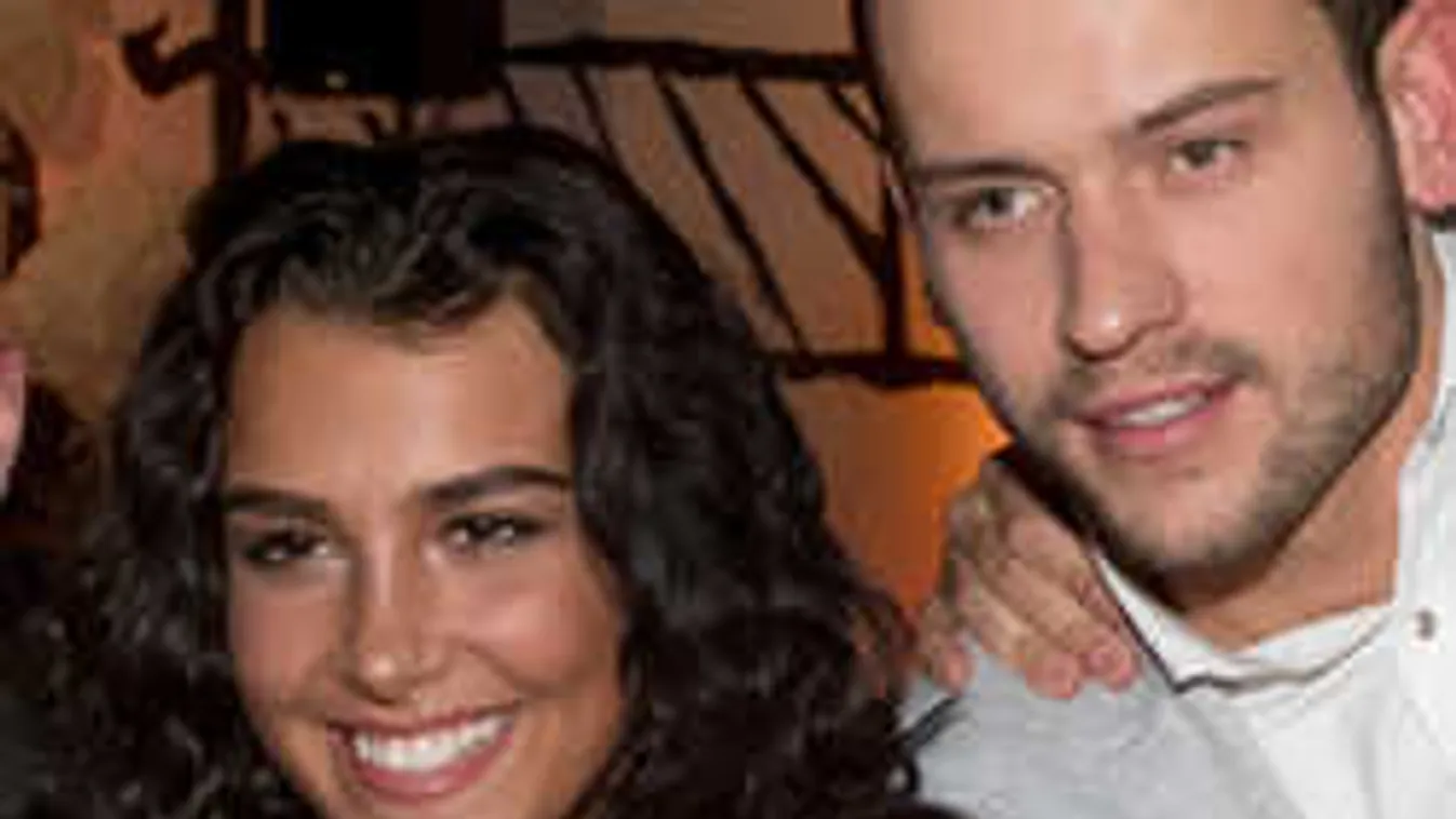 Aljas módon akartak pénzt kicsalni a magyar énekesnőtől