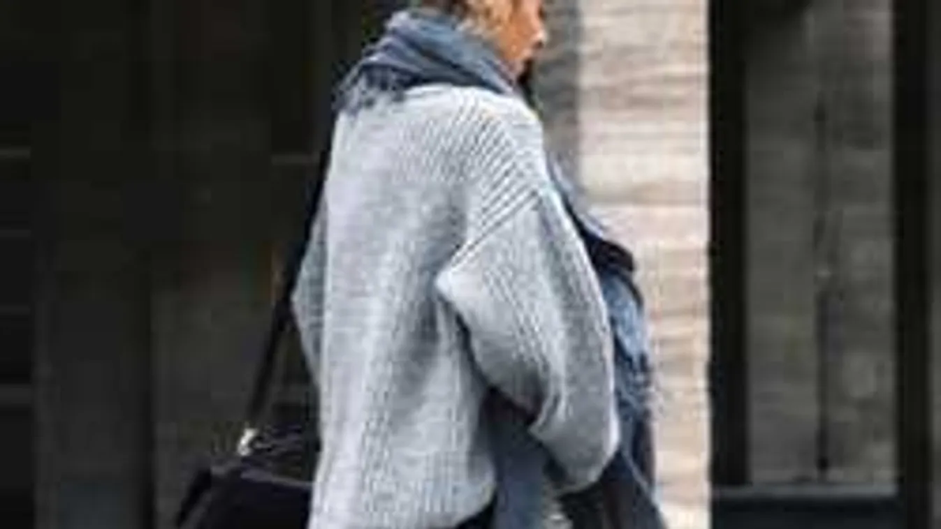 Végre egy új divat, amihez nem kell tökéletes alak