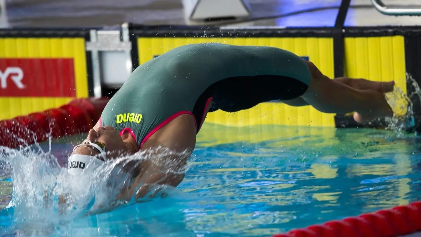 Dráma a bajnokság előtt, karanténba került a teljes válogatott