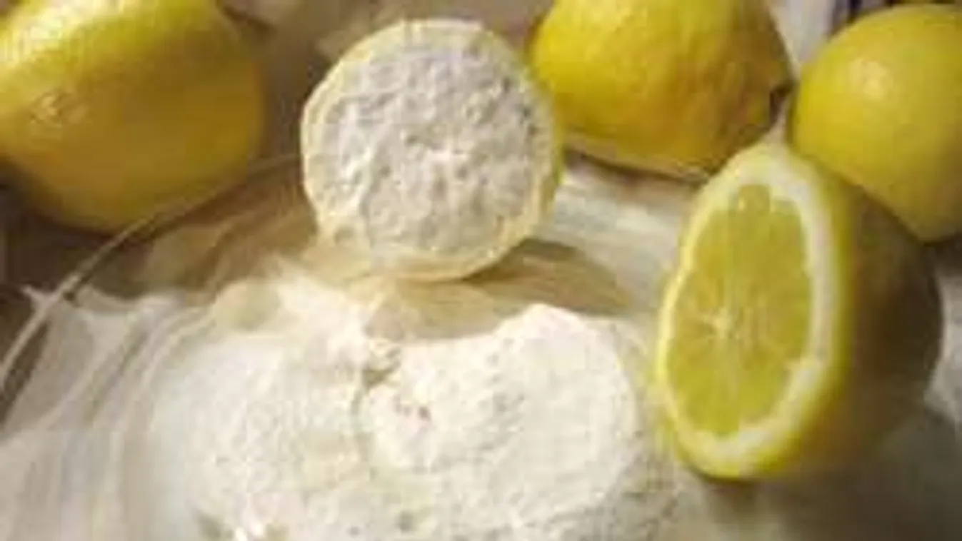 Parádés konyhatrükk: Vágj félbe egy citromot és nyomd szódabikarbónába