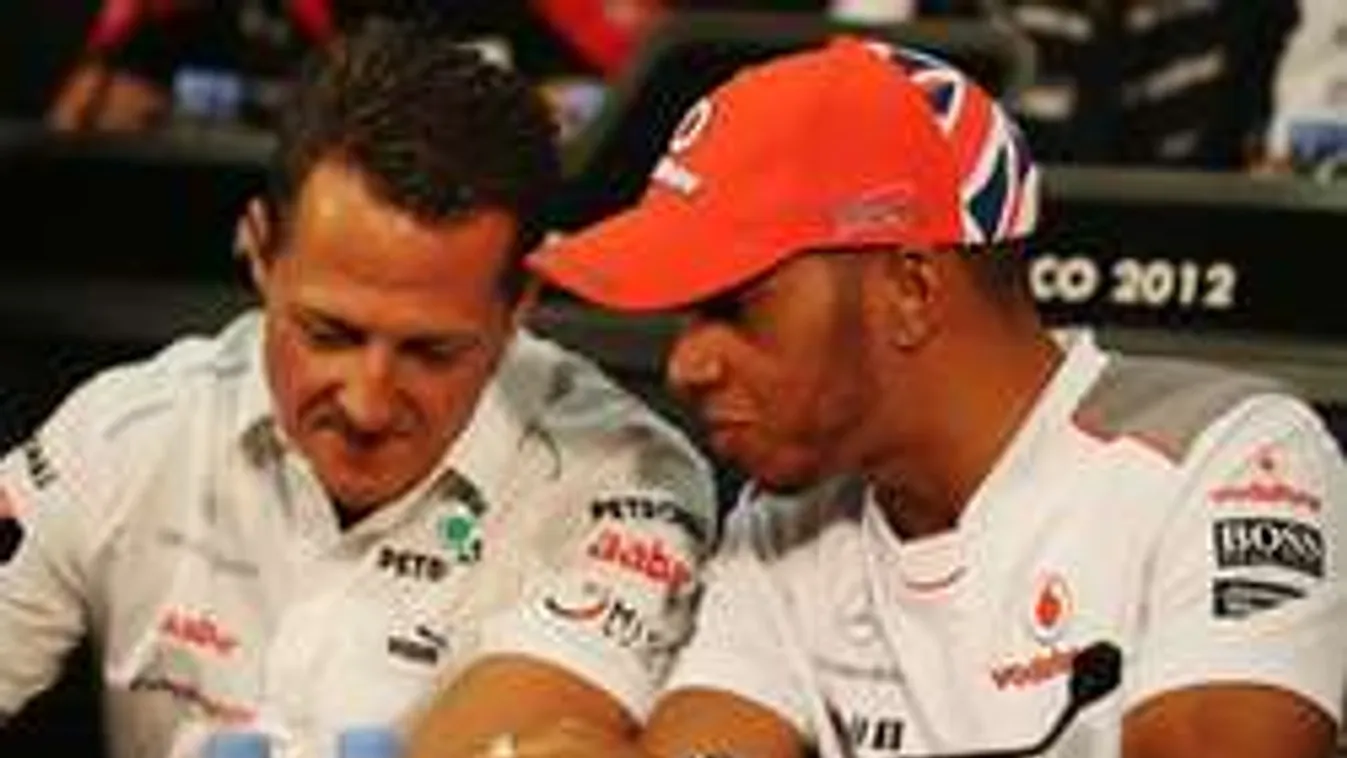 A bunkó Hamilton kiborította a bilit: belsős titkot árult el Schumacherről