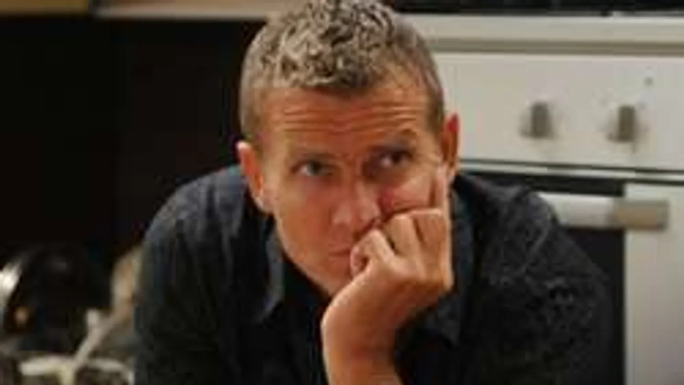 Furcsa ellentmondások Rékasi körül