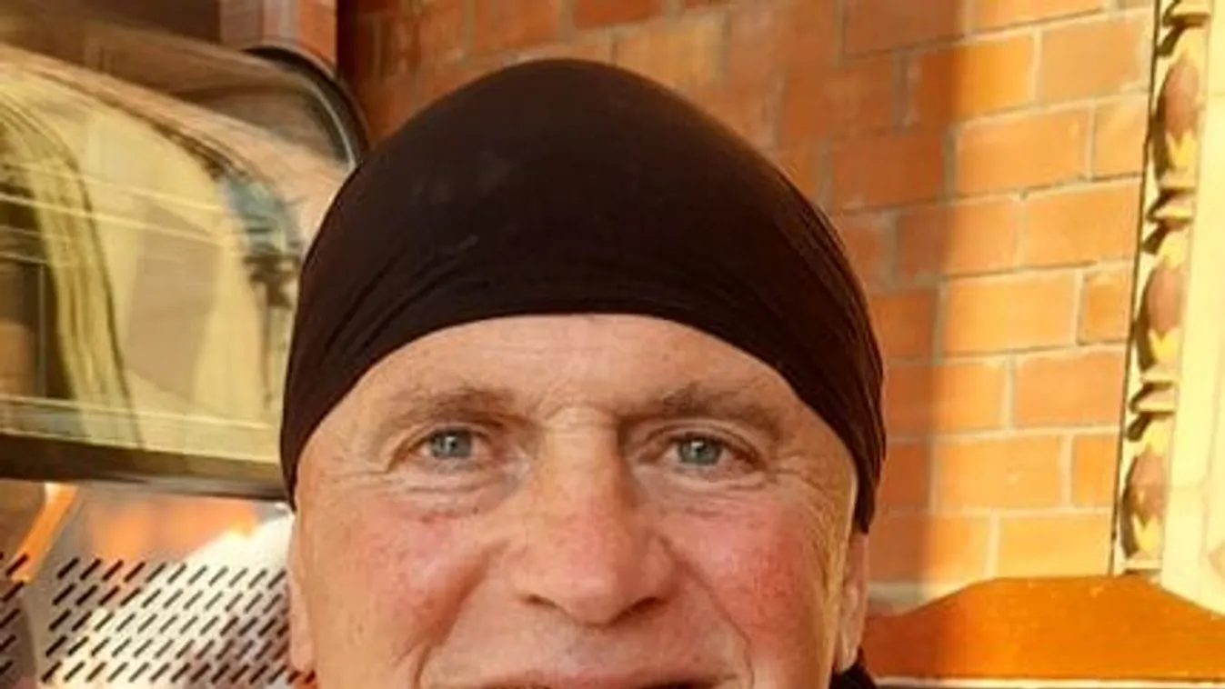 Óriási az öröm: Íme az első fotó Nick Árpi tündéri unokájáról