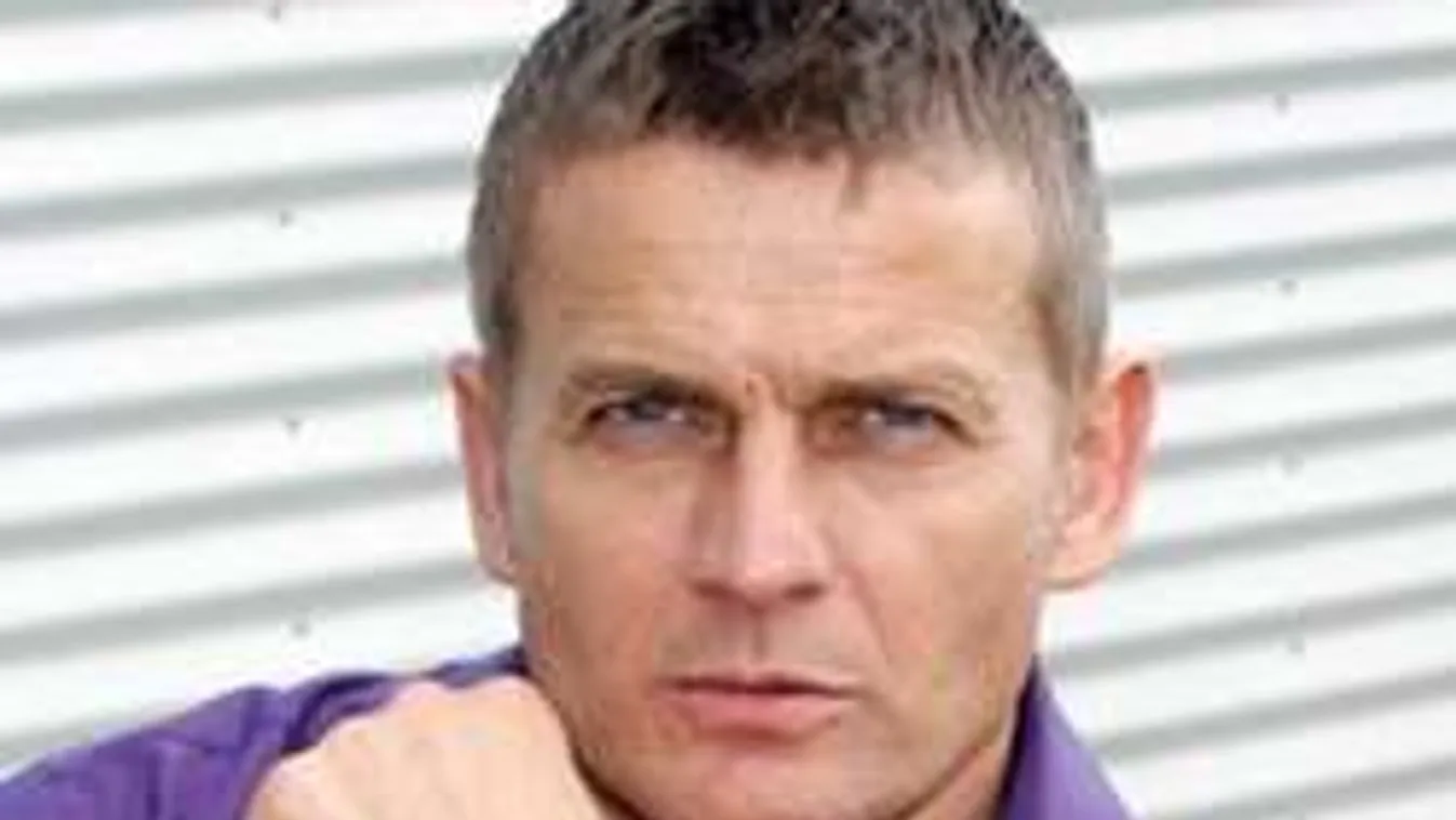 Rékasi Károly titokban újra dolgozik! De nem a Barátok köztben!