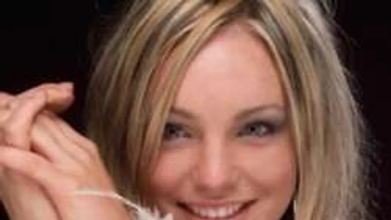 Tragédia: Öngyilkos lett a fiatal szépségkirálynő