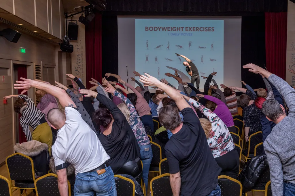 a20200303_Rillel_Feri_Előadása_Ripost_MG_011