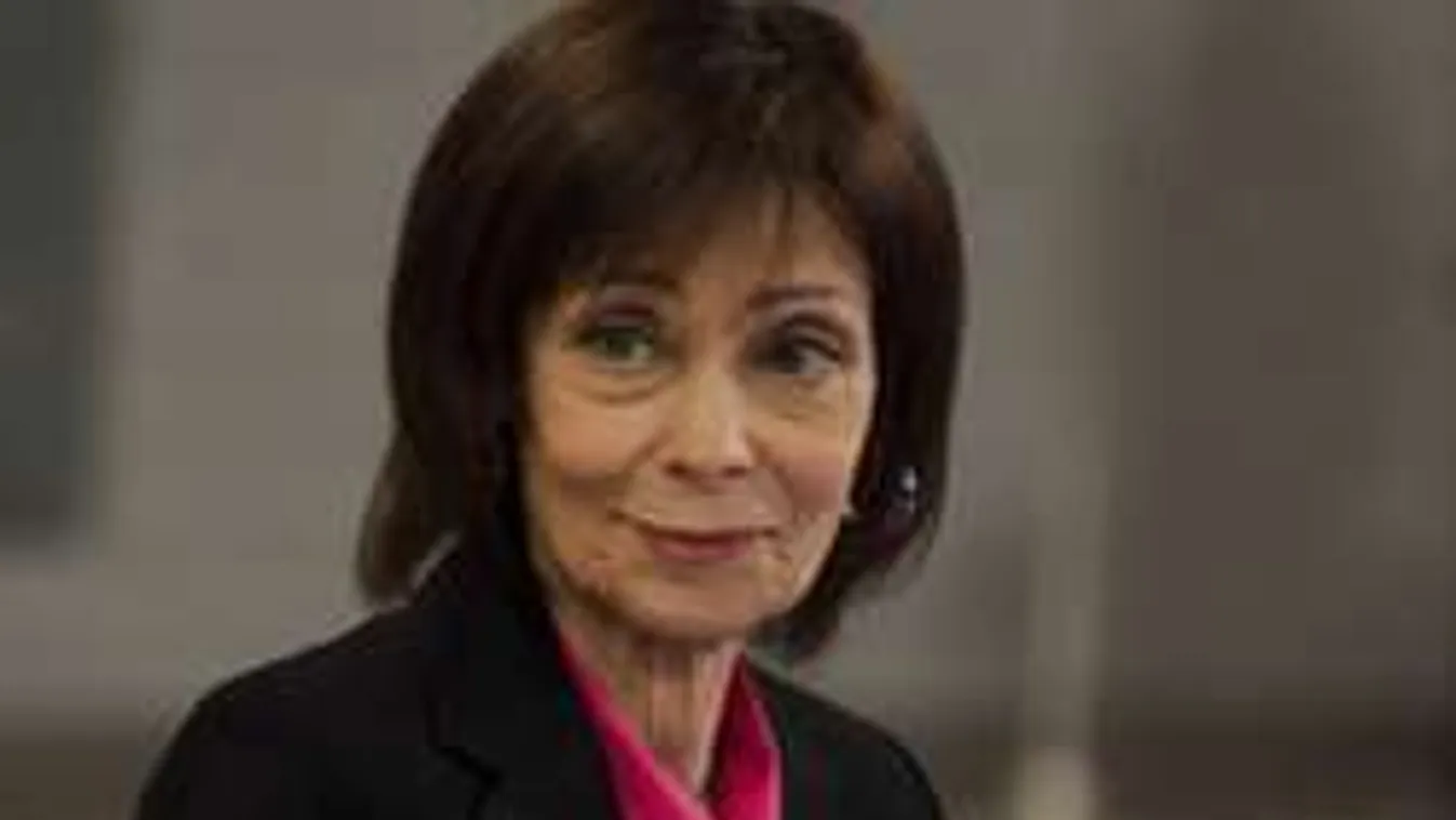 Súlyos baleset! Mentő vitte el az előadásról a legendás magyar színésznőt